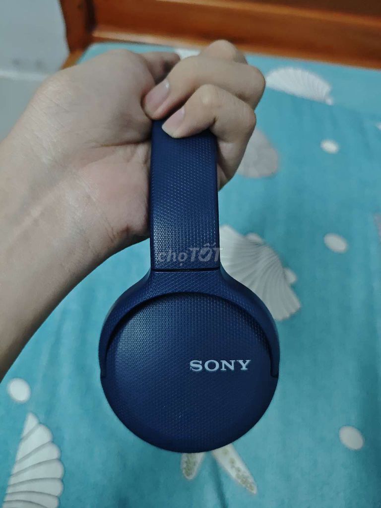 Tai nghe chụp tai Sony WH-CH510 giá rẻ (cũ). Mua bán Tivi, Âm thanh tại Huyện Châu Thành Đồng Tháp được đăng bởi Trần Huy Phước hình 1