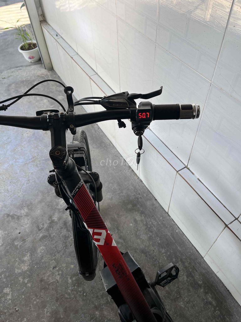 Xe địa hình chạy điện. Mua bán Xe đạp tại Huyện An Dương Hải Phòng được đăng bởi Chenglong Hải Phòng hình 4