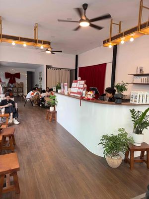 Tìm đồng đội pha chế fulltime 8 tiếng, lương 25k/h