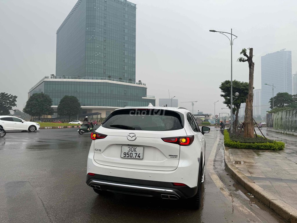 Mazda CX 5 2024 Luxury 2.0 AT - 49000 km. Mua bán Ô tô tại Quận Cầu Giấy Hà Nội được đăng bởi Lương hoàng anh hình 3