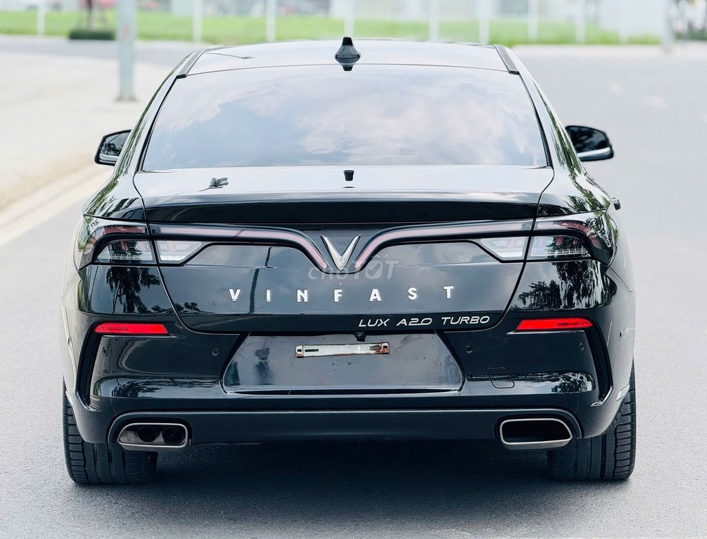 Vinfast 2020 Lux A bản Premium. Mua bán Ô tô tại Quận Thanh Xuân Hà Nội được đăng bởi Minh Chuyên hình 2