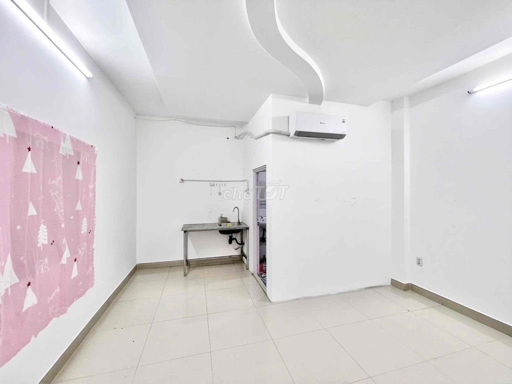 🌟PHÒNG STUDIO RẺ SẴN MÁY LẠNH GẦN NGÃ TƯ 4 XÃ