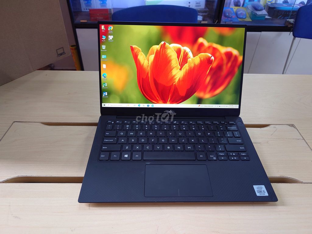 Dell XPS 13 7390 siêu mỏng bản Mỹ i5/8/256/13.3FHD