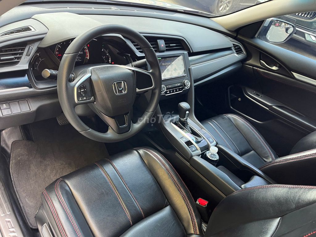 HONDA CIVIC 1.8E 2019 GIA ĐÌNH LƯỚT 1 CHỦ VAY 70%. Mua bán Ô tô tại Quận Bình Tân Tp Hồ Chí Minh được đăng bởi Hiếu hình 18