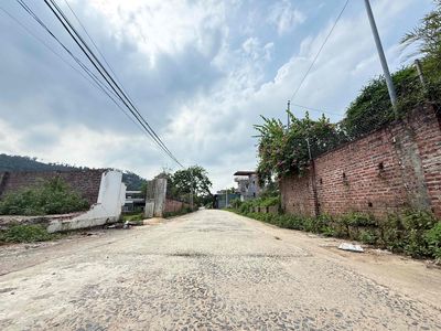 CẮT LỖ ĐẤT LÀM XƯỞNG XE CONT CHẠY 1050M SẴN SỔ ĐỒNG CHẰM ĐÔNG XUÂN HL. Mua bán đất tại Huyện Quốc Oai Hà Nội được đăng bởi Nhung
