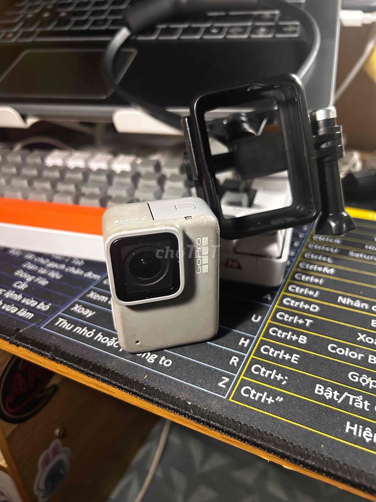 Camera hành động GoPro Hero 7 White. Mua bán Máy ảnh, Máy quay tại Thành phố Thủ Đức Tp Hồ Chí Minh được đăng bởi Bùi Đạt hình 1
