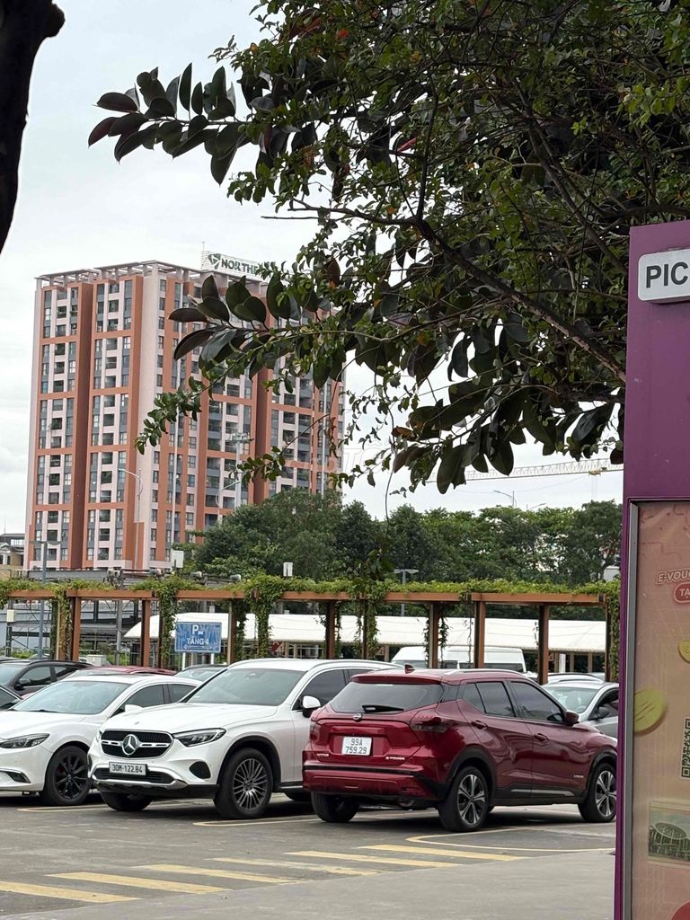 Nissan Kicks Đỏ 40000 km. Mua bán Ô tô tại Huyện Gia Lâm Hà Nội được đăng bởi Phuc Frost hình 5