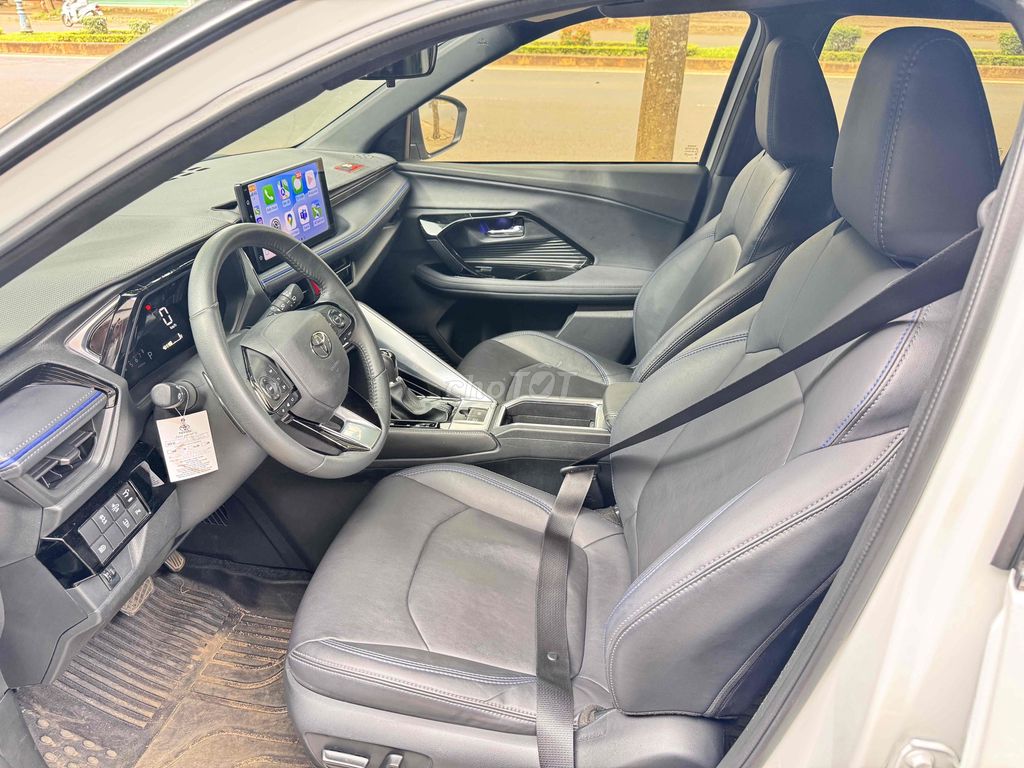 Yaris Cross bản Xăng Màu Trắng Ngọc Trai Cần Bán. Mua bán Ô tô tại Thành phố Buôn Ma Thuột Đắk Lắk được đăng bởi Toàn Bán Xe  hình 5