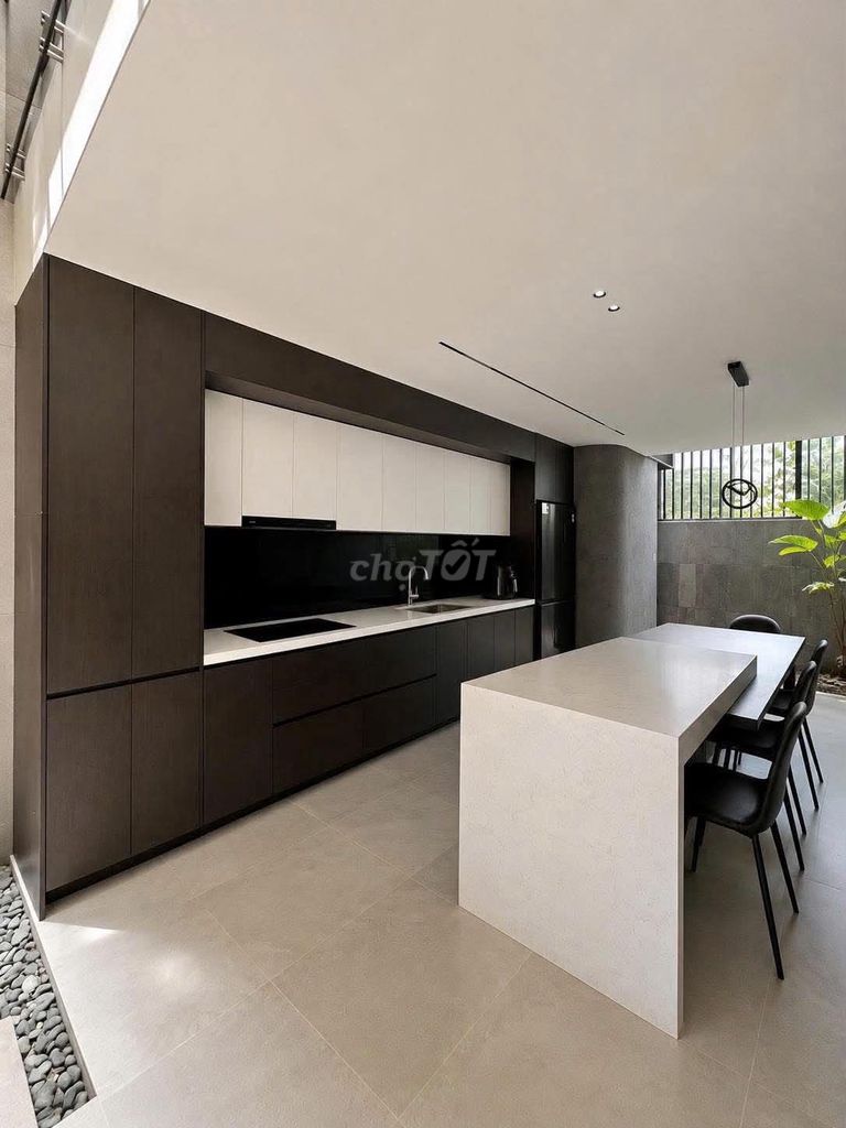 Bright 2.5-storey house with 3 bedrooms near Võ Chí Công — photo 10