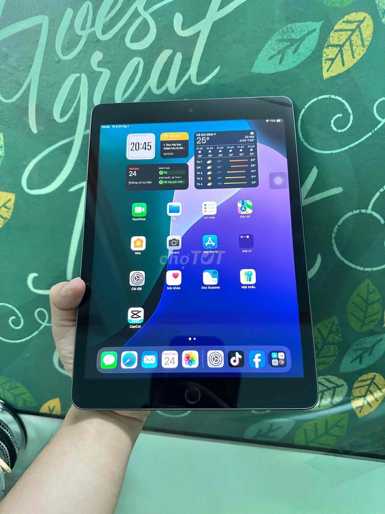 Ipad Gen 9 wifi 64gb còn hộp và sạc chính hãng