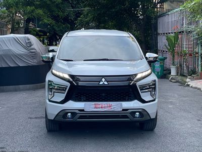 Mitsubishi Xpander Premium 2023 Trắng 6 vạn