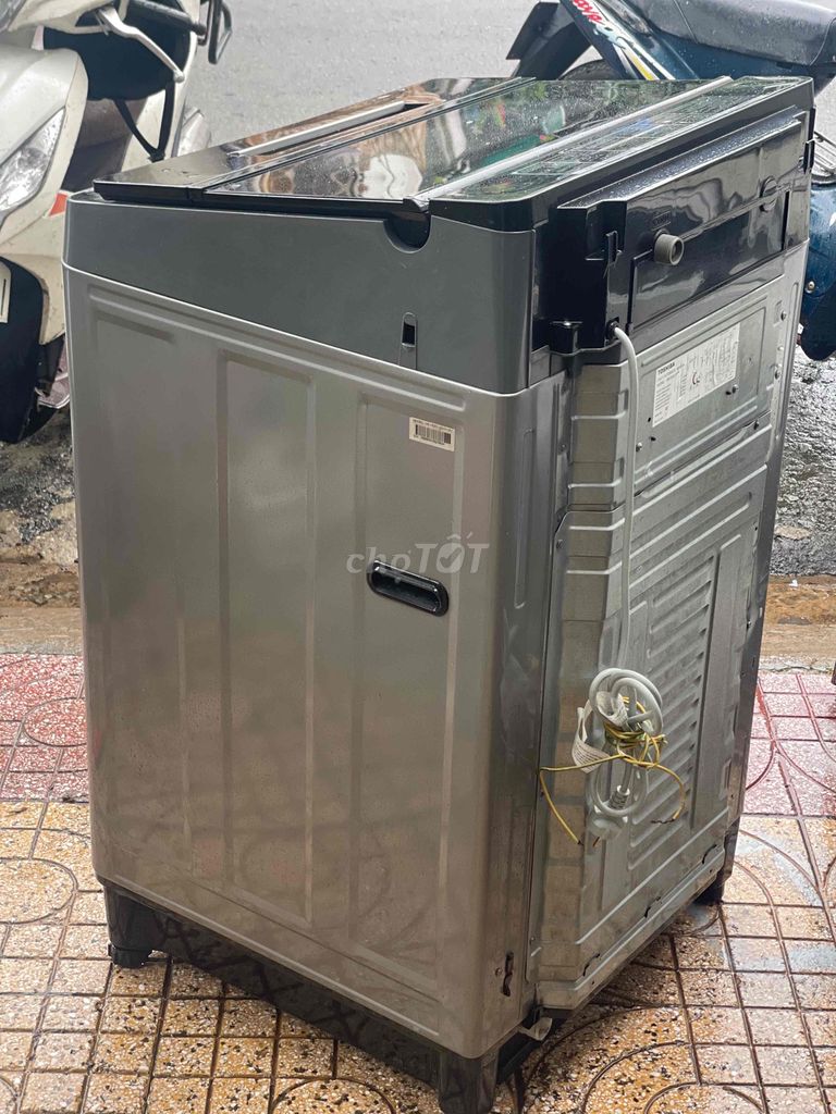Máy giặt Toshiba 10kg cửa trên. Mua bán Máy giặt tại Quận Tân Phú Tp Hồ Chí Minh được đăng bởi Đức Hữu hình 5