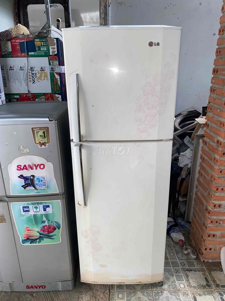 Tủ lạnh Lg 235l nguyên zin chạy lạnh tốt