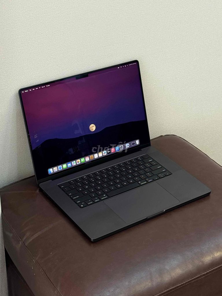 Macbook Pro M4 16' 48GB/512GB Pin 100% keng. Mua bán Laptop tại Quận 10 Tp Hồ Chí Minh được đăng bởi ThinhMac 2HAND hình 1