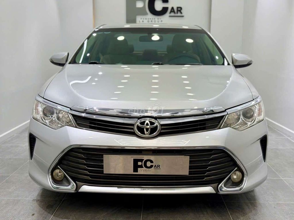 Toyota Camry 2016 2.5Q - 90000 km