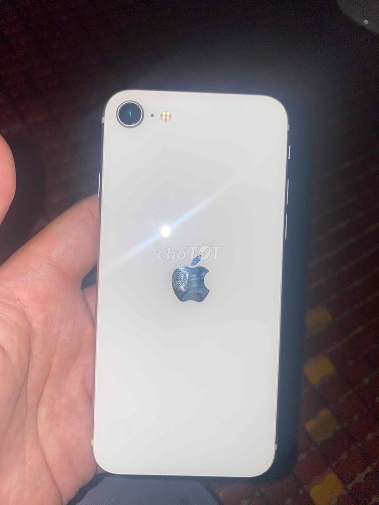 Apple iPhone SE 2020 64GB Trắng. Mua bán Điện thoại tại Huyện Phong Điền Cần Thơ được đăng bởi Quốc Đoàn hình 1