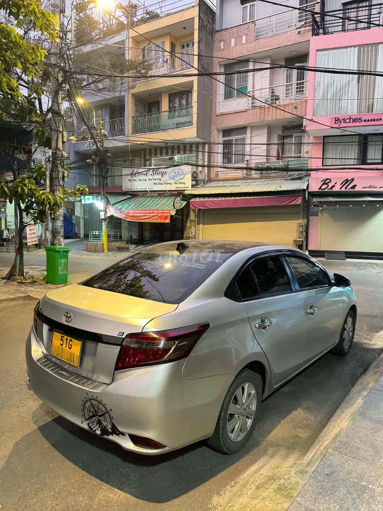 Toyota Vios 2016 E Автомат Серебристый 176 000 км