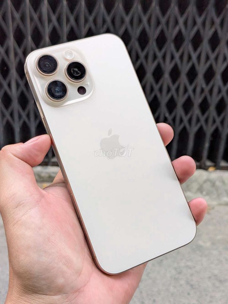 iPhone 16 Pro Max 256GB Vàng 92%. Mua bán Điện thoại tại Quận Gò Vấp Tp Hồ Chí Minh được đăng bởi JAPA STORE hình 1