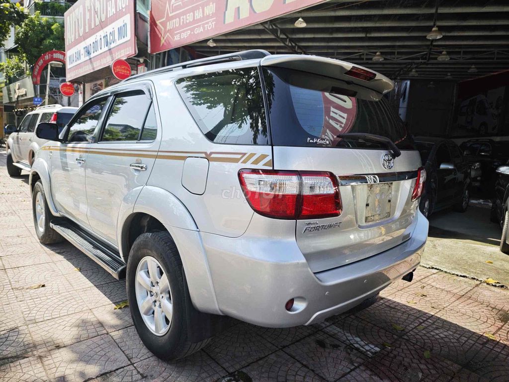 Toyota Fortuner 2011 2.5G - 16000 km. Mua bán Ô tô tại Quận Hai Bà Trưng Hà Nội được đăng bởi Bùi hiển hình 5