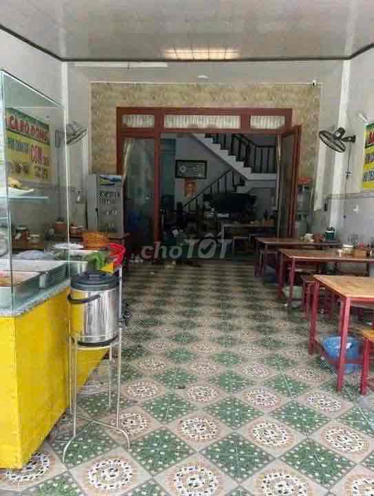Nhà Sổ hồng riêng chính chủ ngay chợ Bình Chánh. Mua bán nhà ở tại Huyện Bình Chánh Tp Hồ Chí Minh được đăng bởi Trâm Nguyễn hình 2