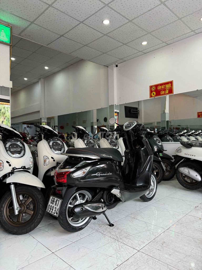 GRANDE 2015. Xe Zin - Máy Zin Cực Êm - BS 68. Mua bán Xe máy tại Thành phố Rạch Giá Kiên Giang được đăng bởi XE MÁY CŨ TÂN 128 hình 10