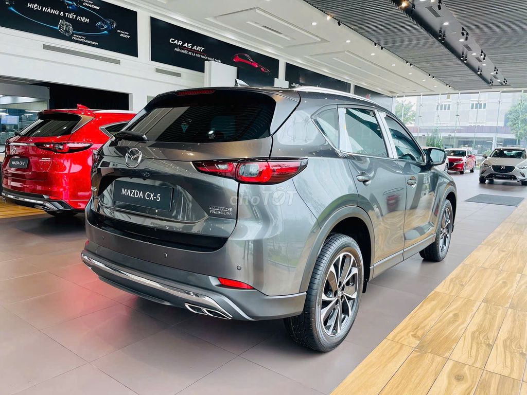 Mazda CX 5 2025 Luxury - Sẵn xe - Mới 100%. Mua bán Ô tô tại Quận Bình Tân Tp Hồ Chí Minh được đăng bởi Huỳnh Hữu Phát hình 3