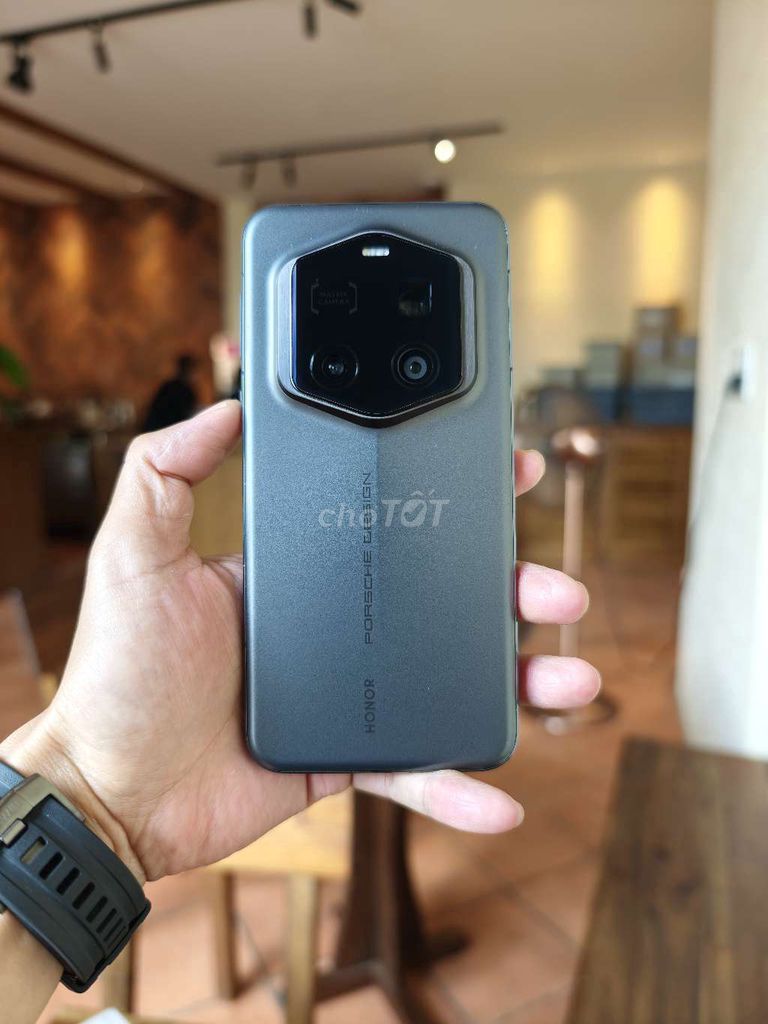 Honor Magic 7 RSR Porsche Design 16/512G GL. Mua bán Điện thoại tại Quận 6 Tp Hồ Chí Minh được đăng bởi Đức Ty hình 1