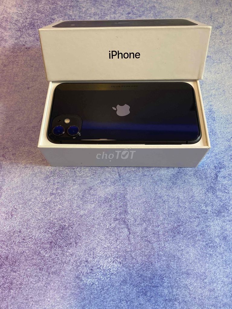 iPHONE 11 64G QTẾ Máy Zin Đang Xài Full Ngon Chuẩn. Mua bán Điện thoại tại Quận Tân Phú Tp Hồ Chí Minh được đăng bởi Apple Flagship Store hình 1
