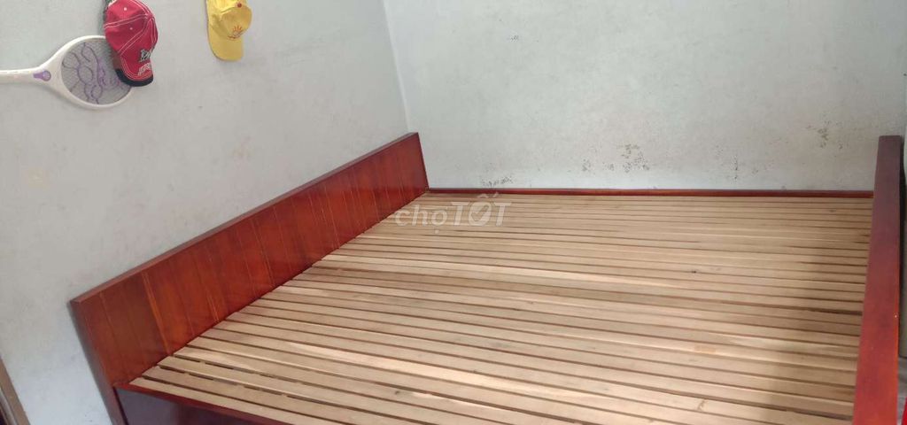 Giường ngủ 1.8m x 2.0m. Mua bán Giường, chăn ga gối nệm tại Thị xã Bến Cát Bình Dương được đăng bởi Tuan hình 1