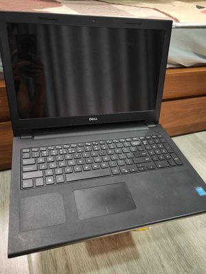 Laptop Dell Inspiron i3 gen4
