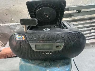 Bán radio CD, USB , mp3 Sony như hình