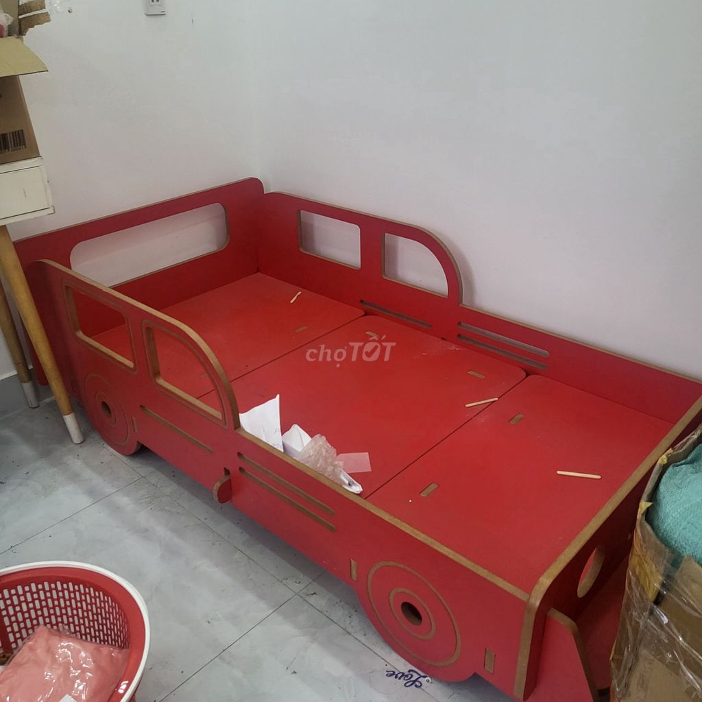 Thanh lý giường gỗ xe ôtô trẻ em - Tân Bình-Tphcm