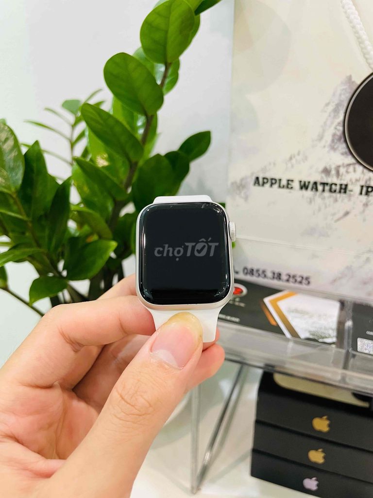 Apple Watch SE/40 trắng GPS