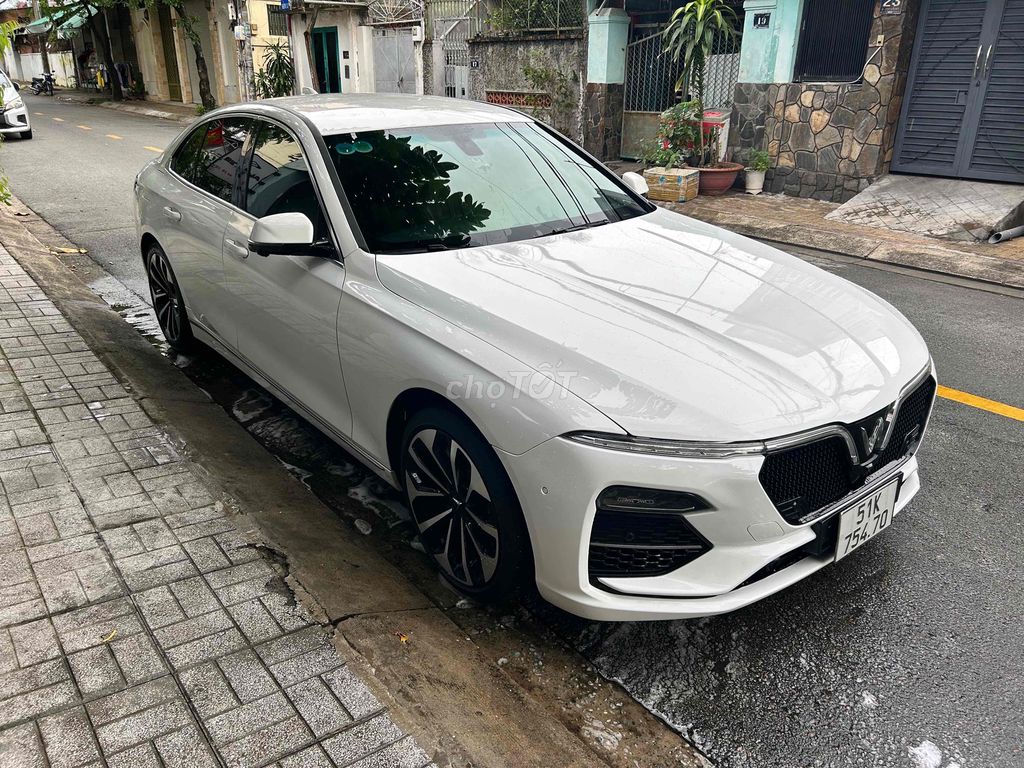 VinFast Lux A2.0 Premium 2022 - 52000 km. Mua bán Ô tô tại Thành phố Thủ Đức Tp Hồ Chí Minh được đăng bởi Hoàng Thái hình 3
