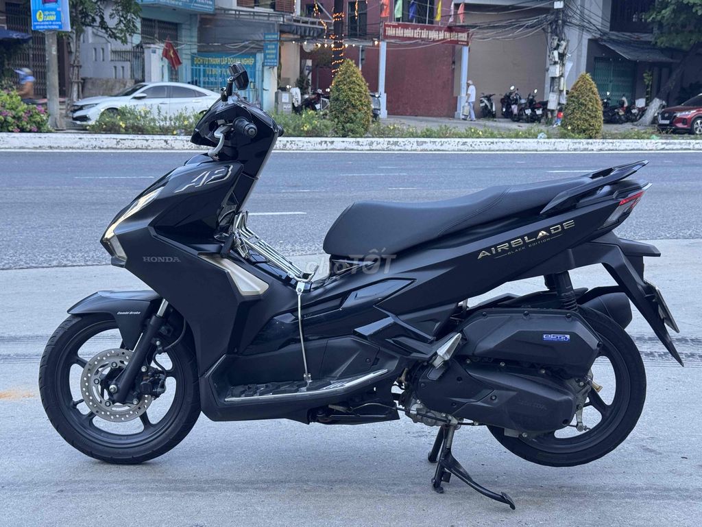 Honda Ab 4val dk 2023 xe nguyên rin .. Mua bán Xe máy tại Quận Cẩm Lệ Đà Nẵng được đăng bởi Duc Tran  hình 4