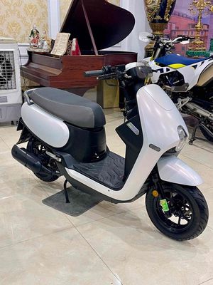 XE MÁY 68 - SYM Priti 50cc Trắng Cuối 2024 Lướt. Mua bán Xe máy tại Quận Tây Hồ Hà Nội được đăng bởi Đức Anh