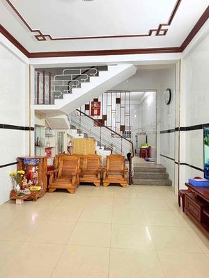 Nhà Cần Bán Gấp Ở Chợ Bình Chánh 80m2 Giá Ngộp
