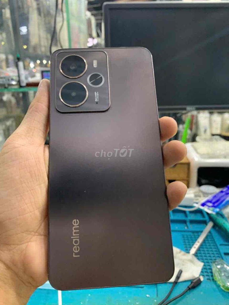 Realme 14 5G 256GB Nâu. Mua bán Điện thoại tại Quận Bình Tân Tp Hồ Chí Minh được đăng bởi Trần Hùng hình 1