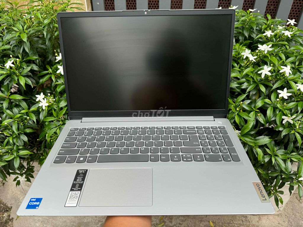 Lenovo Ideapad I5-1235U/8G/256 USA