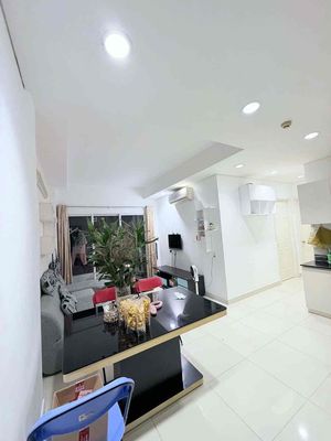 Аренда · 2 комн. · 63 м² · Quận 11, ул. Lạc Long Quân