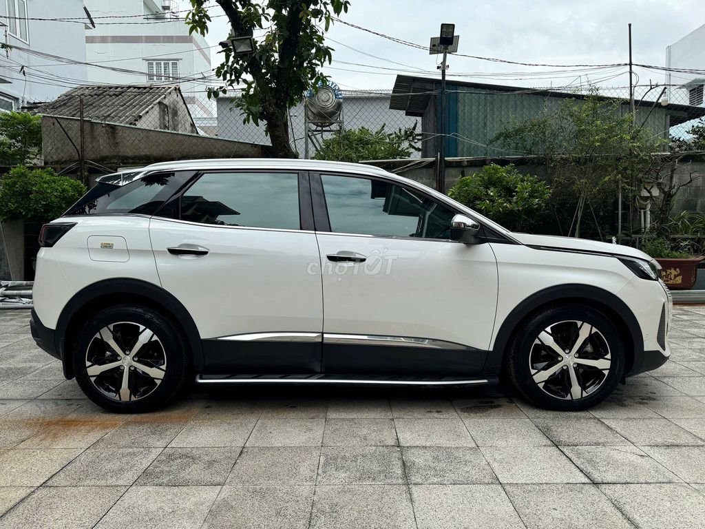 PEUGEOT 3008 2022 AL  24000 km CHÍNH CHỦ ĐẬP THÙNG. Mua bán Ô tô tại Quận 7 Tp Hồ Chí Minh được đăng bởi Trần Hữu Đức hình 4