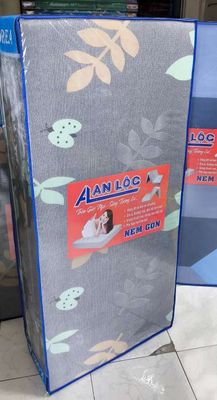 Nệm Gấp 3 Gòn Ép Thoáng Mát  Giao Hỏa Tốc 2h. Mua bán Giường, chăn ga gối nệm tại Quận 7 Tp Hồ Chí Minh được đăng bởi Đại Lý Nệm Giá Rẻ