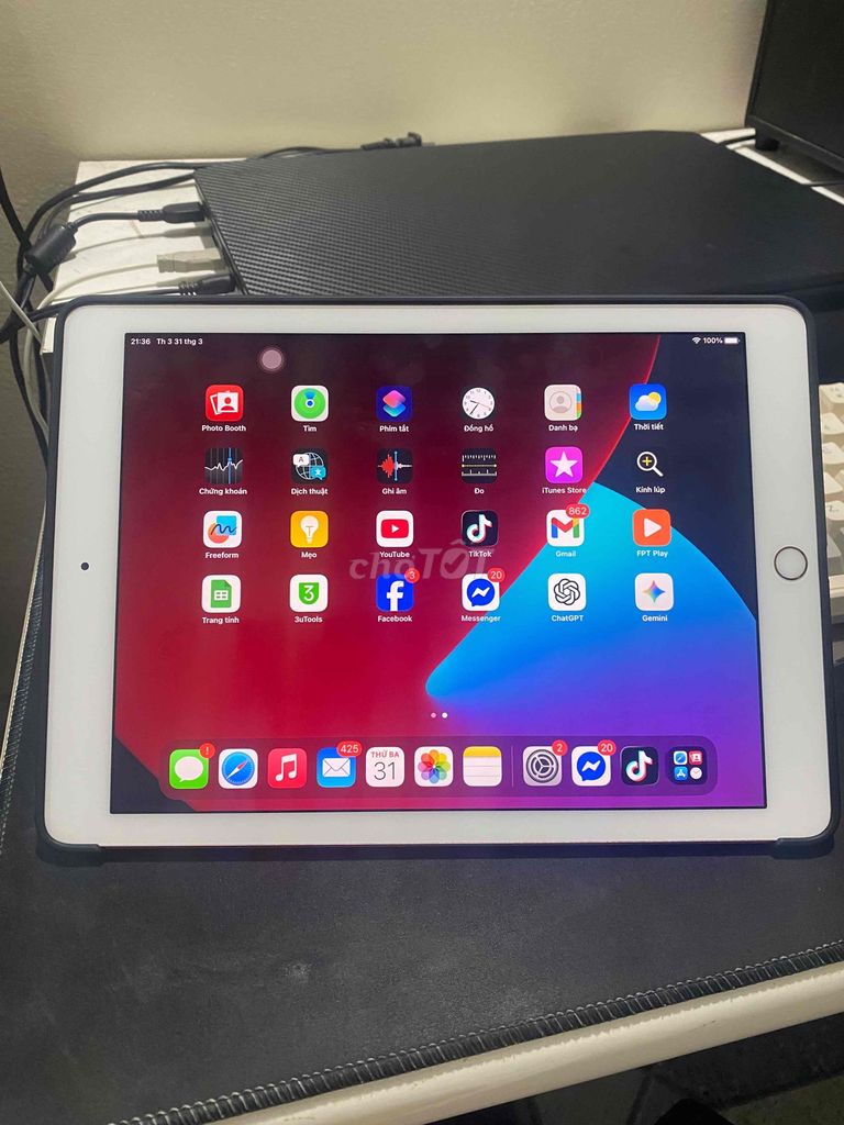 Ipad Pro 9.7 nguyên zin. Mua bán Máy tính bảng tại Quận Nam Từ Liêm Hà Nội được đăng bởi Tường Đức hình 1