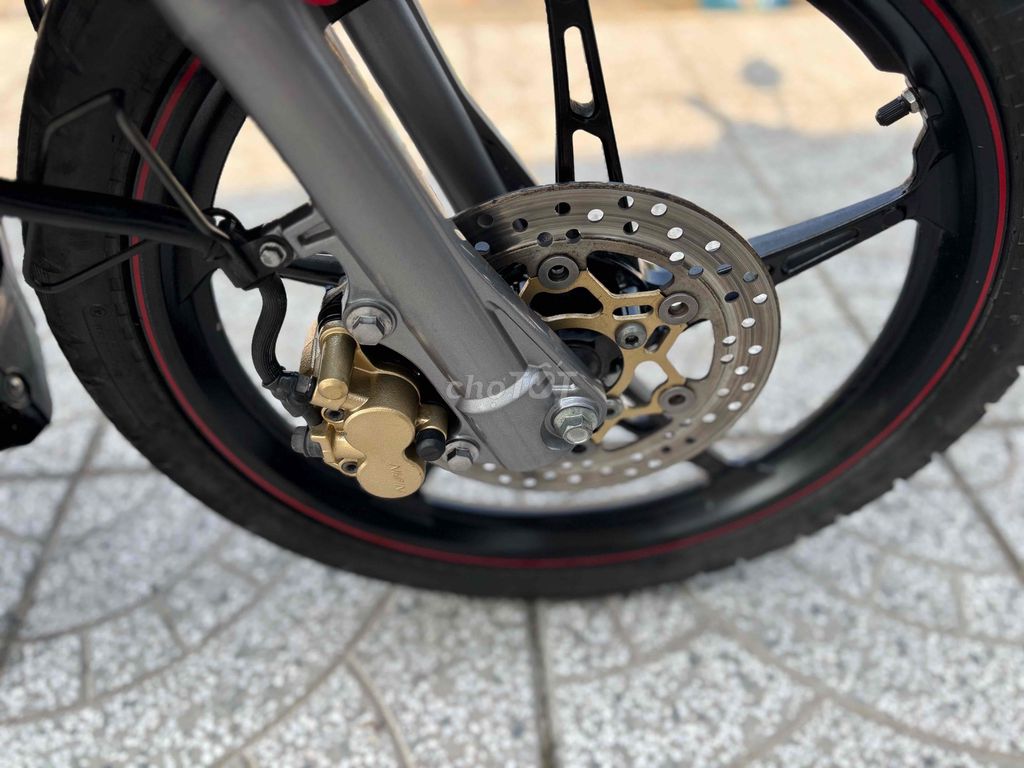 Jupiter Fi 2019 đỏ đen,xe đẹp,máy zin êm,bs 65. Mua bán Xe máy tại Quận Ninh Kiều Cần Thơ được đăng bởi Cửa Hàng Xe máy Tân Lập Hưng hình 5