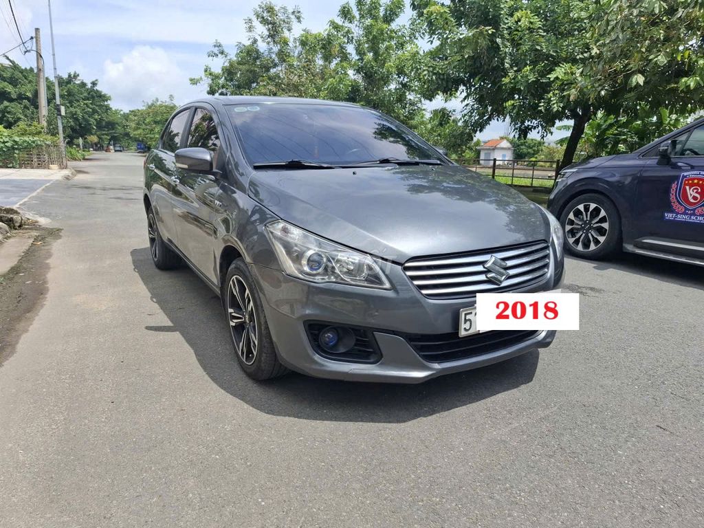 Suzuki Ciaz 2018 1.4 AT - 97000 km. Mua bán Ô tô tại Huyện Củ Chi Tp Hồ Chí Minh được đăng bởi Huỳnh Duy hình 2