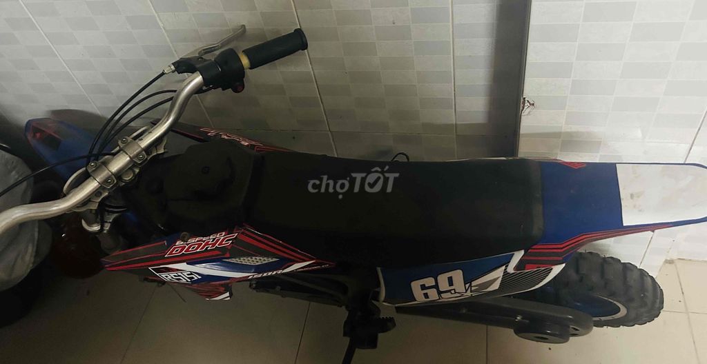 Xe Mini dirt bike 49cc. Mua bán Xe máy tại Quận 11 Tp Hồ Chí Minh được đăng bởi Huỳnh Thảo hình 2