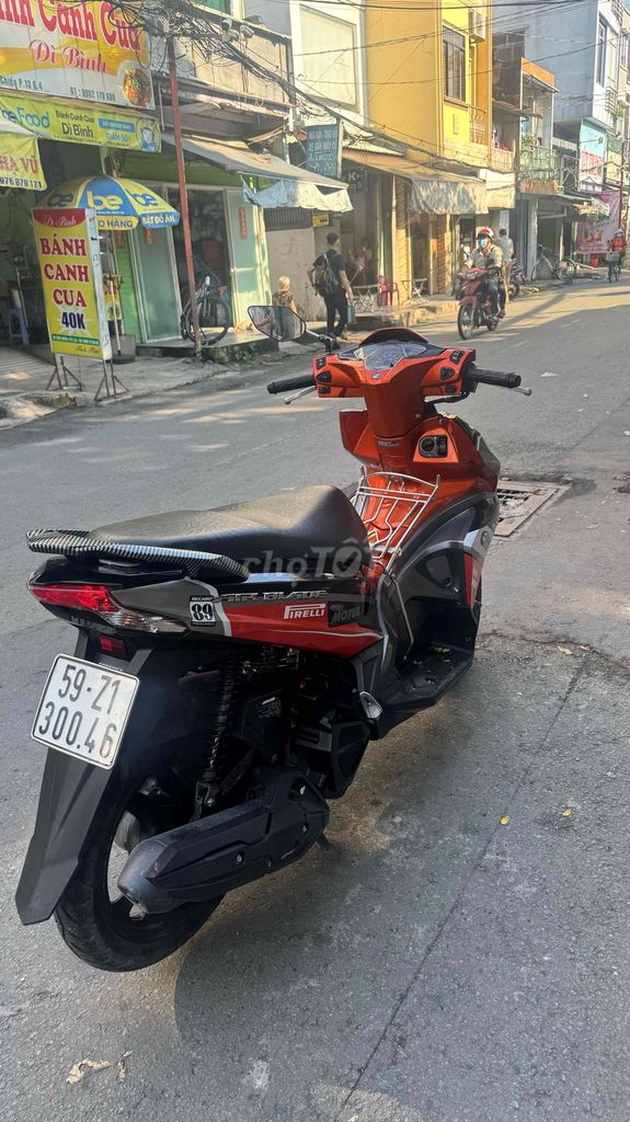 Xe thùng 1c đo giờ zin keng. Mua bán Xe máy tại Quận 4 Tp Hồ Chí Minh được đăng bởi A Tony  hình 4