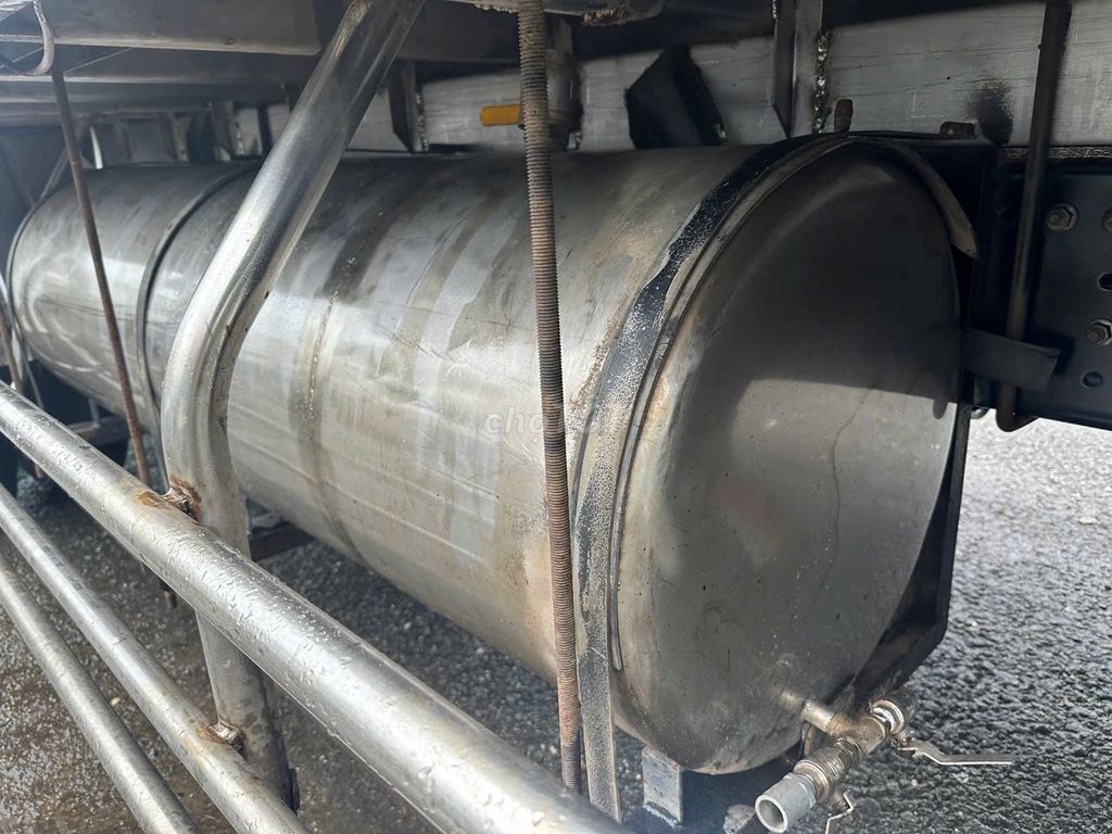 Hino Chở Heo 8 Tấn Thùng Inox 304 Dài 7m1 Đời2020. Mua bán Xe tải, xe ben tại Quận 12 Tp Hồ Chí Minh được đăng bởi XE TẢI LƯỚT MIỀN NAM  hình 10