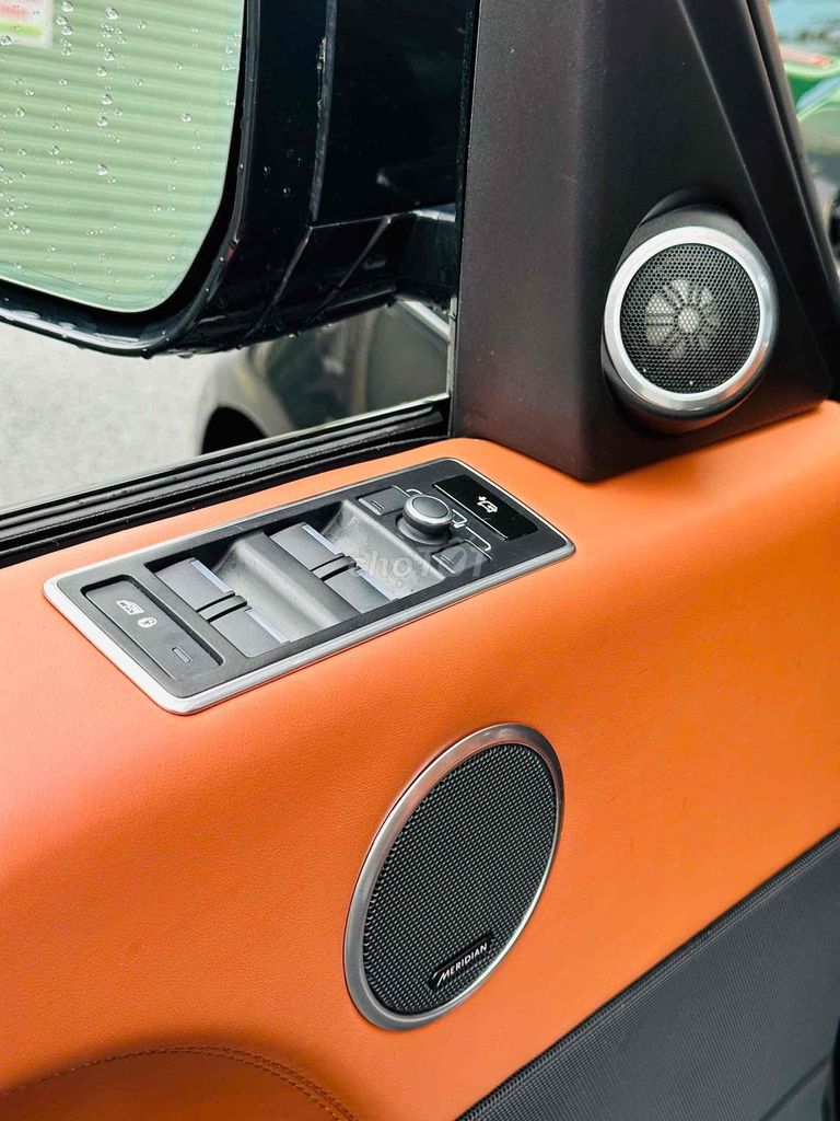 Land Rover Range Rover HSE up Model 2020. Mua bán Ô tô tại Quận 8 Tp Hồ Chí Minh được đăng bởi Hồng Phúc hình 7