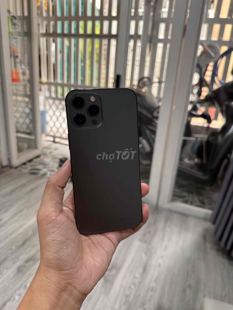 iPhone 12 Pro Max 256G Quốc Tế Full. Mua bán Điện thoại tại Quận Thanh Khê Đà Nẵng được đăng bởi Thuỳ Trang hình 1